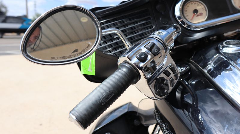 2015 Indian Motorcycle ROADMASTER THUNDER BLACK CAL Base Image 17
