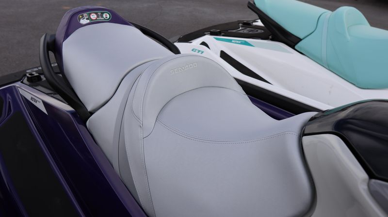 2025 SEADOO GTI SE 170 WITH SOUND SYSTEM IDF MIDNIGHT PURPLE Image 9