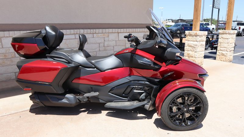 Used 2022 Can-Am RD SPYDER RT LTD 1330 SE6 RDD 22 Base Image 2