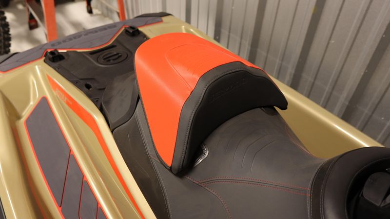 2025 SEADOO RXPX 325 WITH SOUND SYSTEM METALLIC TAN AND LAVA RED Image 7