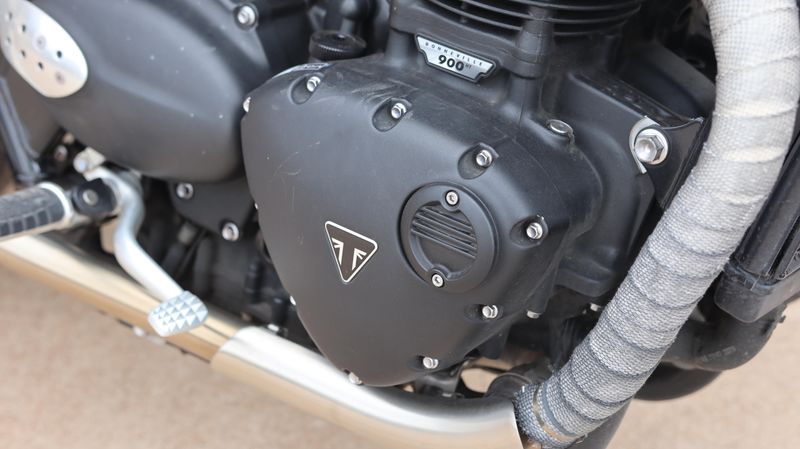 2020 Triumph STREET TWIN 900 Image 17