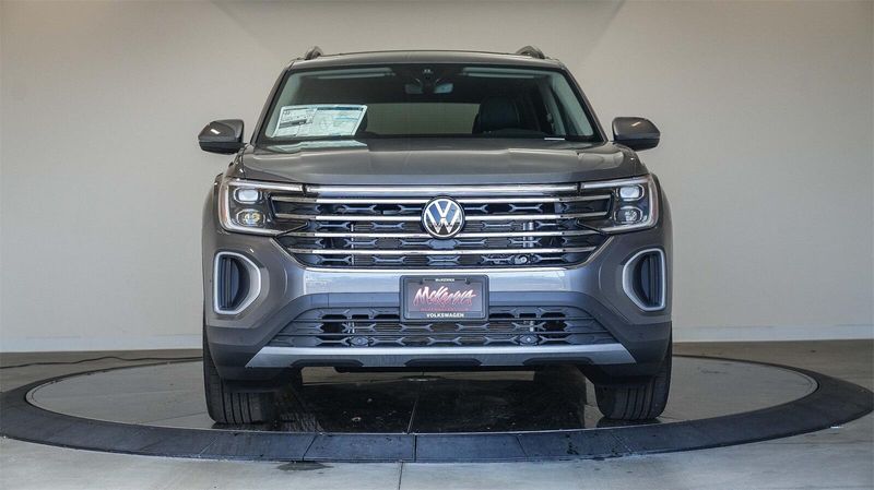 New 2025 Volkswagen Atlas 2.0T SE w/TechnologyImage 6