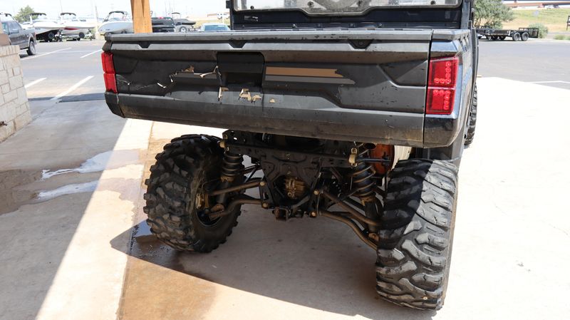 2022 Polaris CREW XP 1000 TEXAS EDITION  BLACK PEARL Texas Edition Image 11