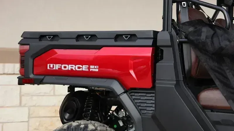 2025 CFMOTO UFORCE U10 PRO BORDEAU RED Image 8