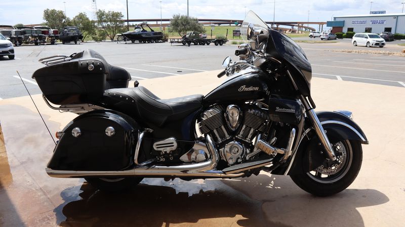 2015 Indian Motorcycle ROADMASTER THUNDER BLACK CAL Base Image 7