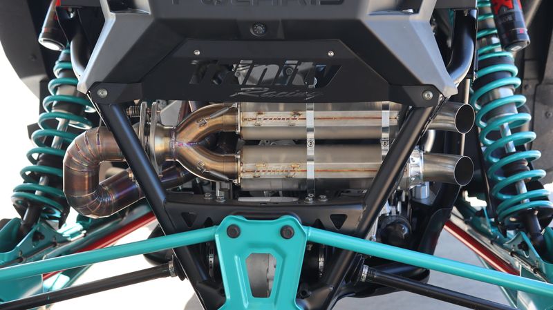 New 2025 Polaris RZR PRO R 4 ULTIMATE BLACK CRYSTAL AND RADIANT GREEN Image 15