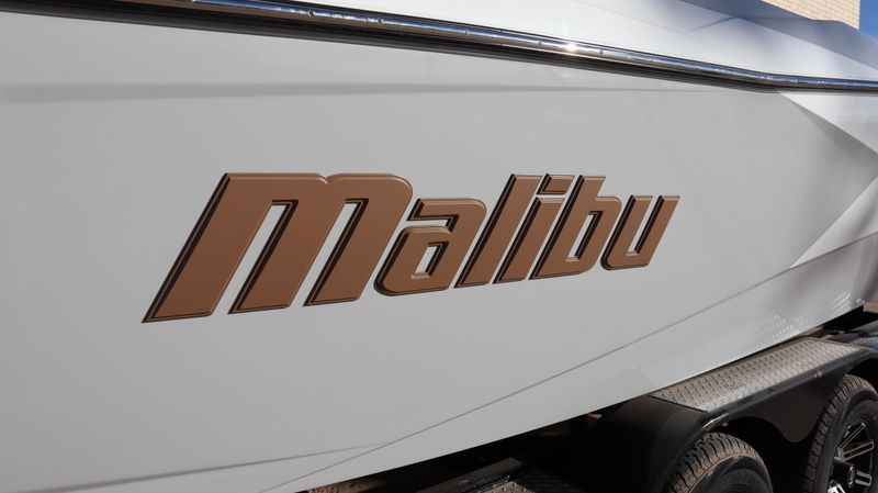 2025 MALIBU WAKESETTER 23 LSV Image 33