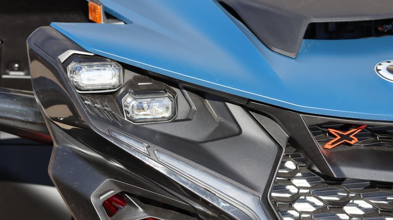 NEW 2026 CAN-AM MAVERICK R MAX X WITH SMARTSHOX 999T DCT Image 13