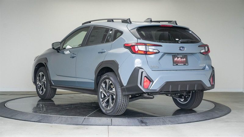 2025 Subaru Crosstrek PremiumImage 2