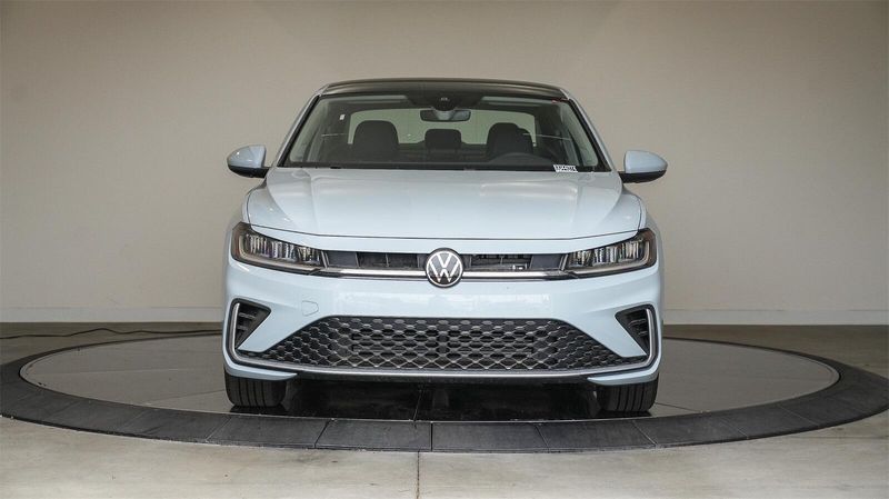 New 2025 Volkswagen Jetta 1.5T SEImage 6