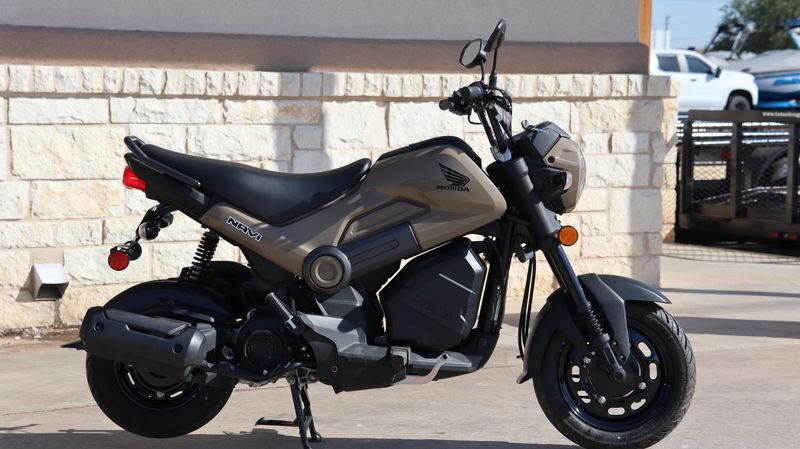 2023 Honda Navi BaseImage 2