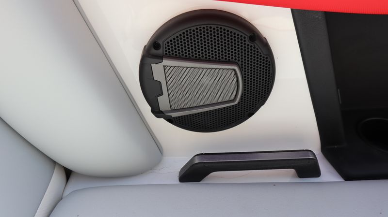 2025 AXIS A225 Image 9