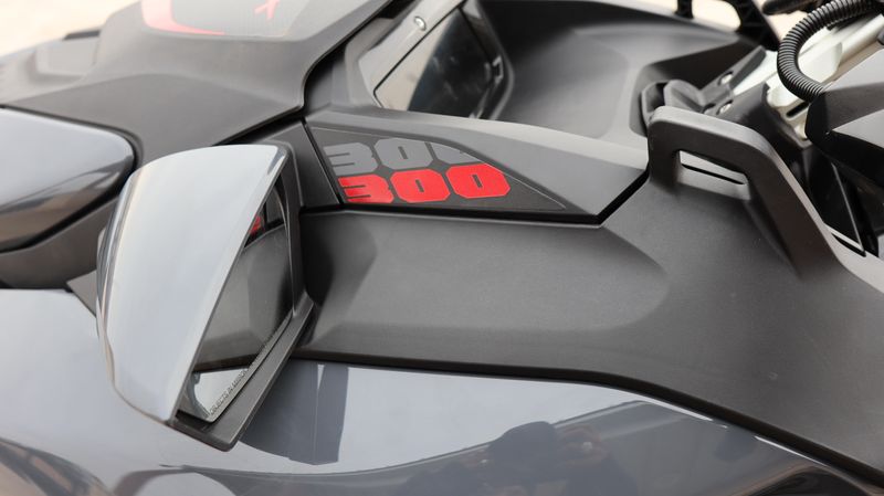 2025 SEADOO GTRX 300 WITH SOUND SYSTEM ECLIPSE BLACK AND DEEP MARSALA Image 15