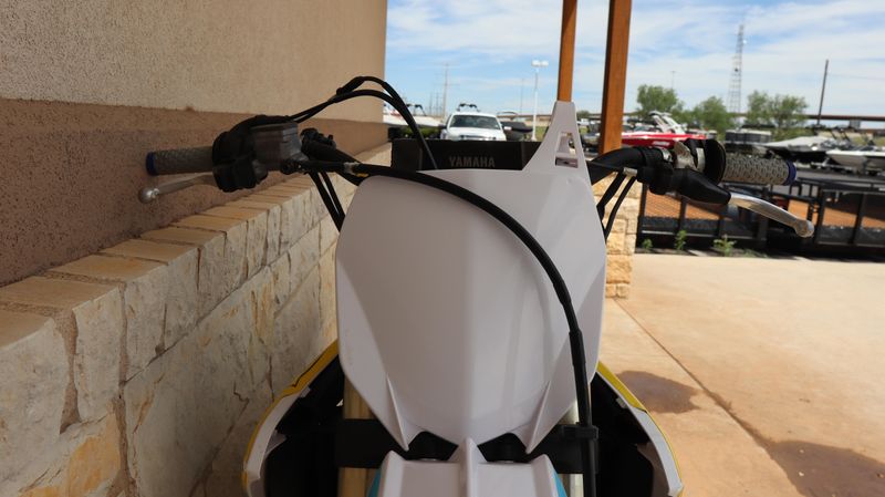 2022 Yamaha YZ450F Image 12
