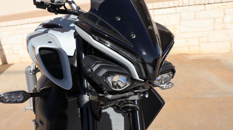 2025 Yamaha MT10 ICE STORMImage 13