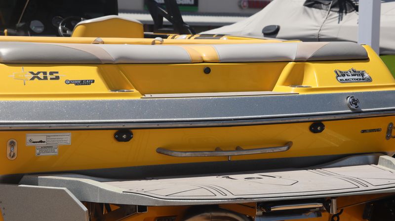 Used 2015 AXIS T22 Image 9