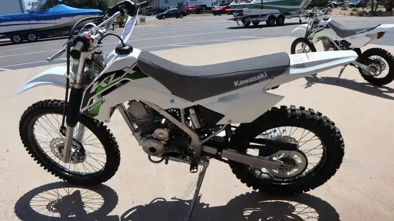 New 2026 Kawasaki KLX140R F BRIGHT WHITE Image 5