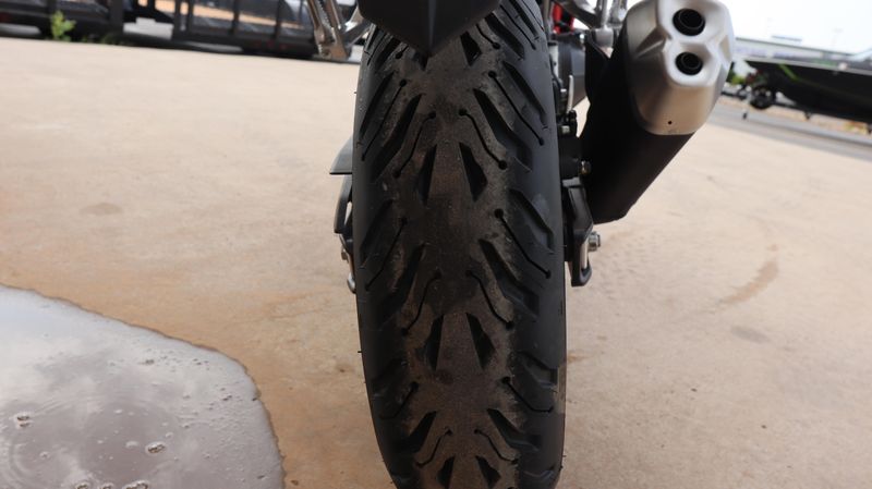 NEW 2025 HONDA CBR500R Image 9