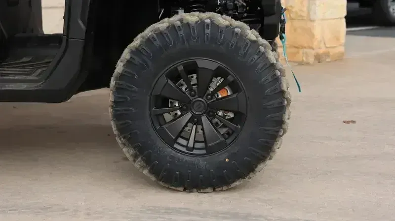 NEW 2026 CFMOTO UFORCE U10 XL PRO Image 9