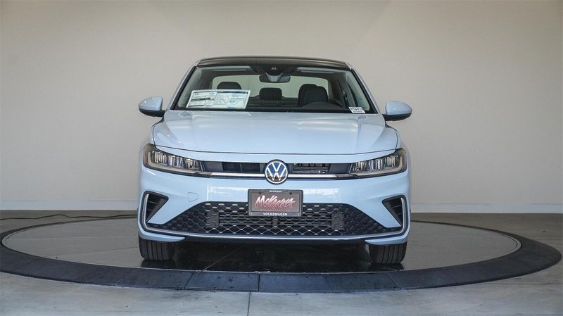 New 2025 Volkswagen Jetta 1.5T SEImage 6