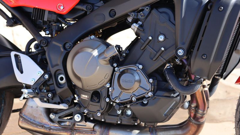 NEW 2026 YAMAHA XSR900 Image 3