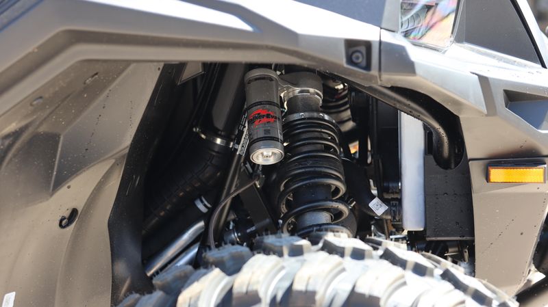 NEW 2026 POLARIS GENERAL XP 4 1000 ULTIMATE Image 8