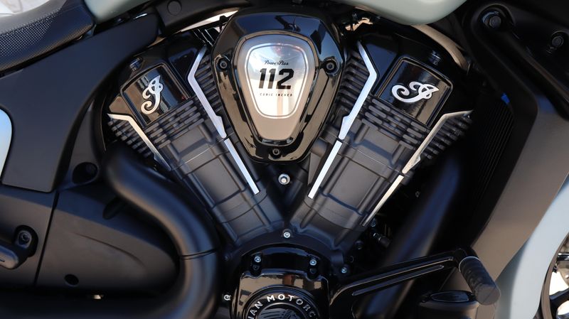New 2025 Indian Motorcycle CHALLENGER DARK HORSE WTIH 112CR  RIDER ASSIST PACKAGE  POWERBAND AUDIO Image 8