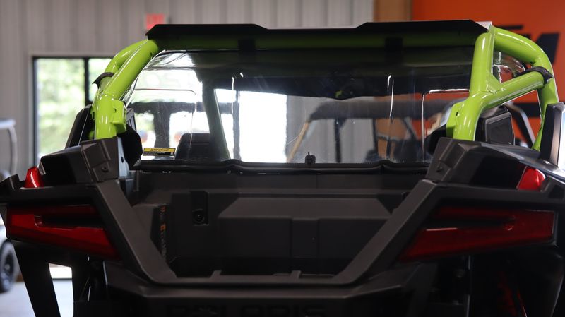 2024 Polaris RZR PRO R ULTIMATE  ONYX BLACK Ultimate Image 15