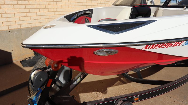 2012 MALIBU 23 LSV Image 31