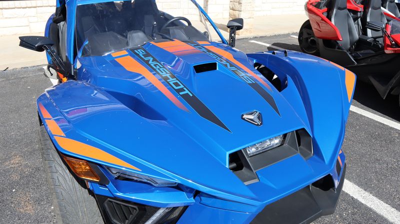Used 2024 Polaris SLINGSHOT R MANUAL Image 8