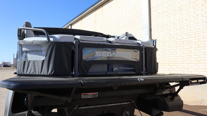 2025 SEADOO SWITCH SPORT 21 230HP PAINTED TRAILER LAVA RED Image 6