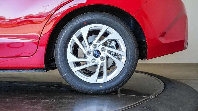 New 2025 Subaru Impreza BaseImage 9