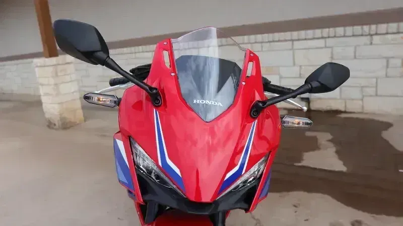 NEW 2025 HONDA CBR500R GRAND PRIX RED Image 7