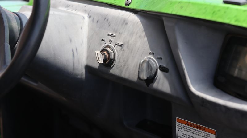 2014 Kawasaki TERYX4 LE Image 13