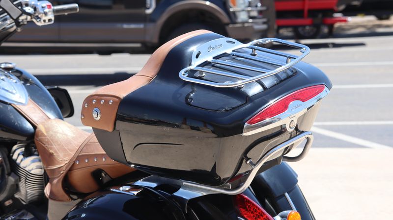 2015 Indian Motorcycle ROADMASTER THUNDER BLACK 49ST Base Image 4