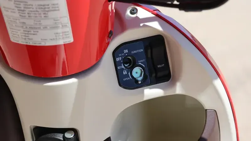 NEW 2026 HONDA METROPOLITAN Image 10