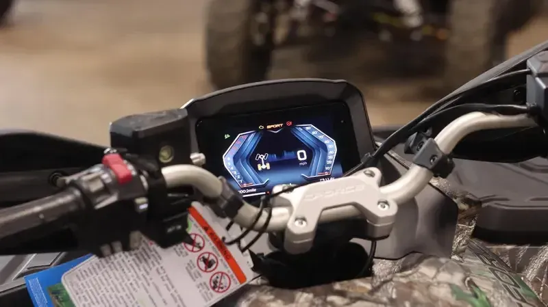 2025 CFMOTO CFORCE 1000 TOURING TRUE TIMBER CAMO Image 5