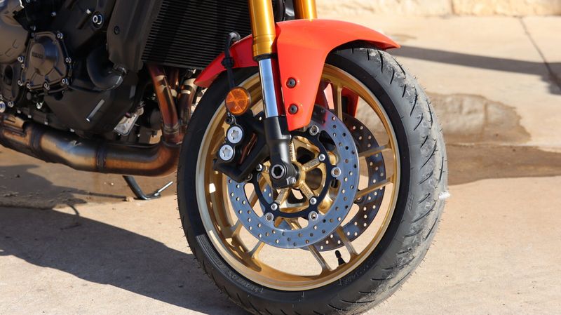 NEW 2026 YAMAHA XSR900 Image 4