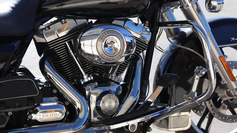 2011 HARLEY Road King BaseImage 17