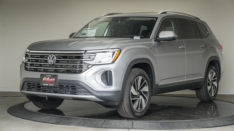 New 2025 Volkswagen Atlas 2.0T SELImage 1