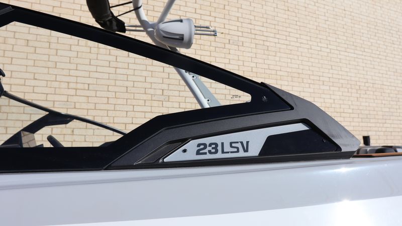 2025 MALIBU WAKESETTER 23 LSV Image 36