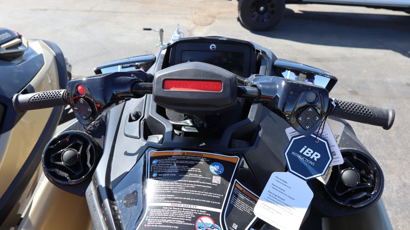 2025 SEADOO RXTX 325 WITH SOUND SYSTEM METALLIC TAN AND LAVA RED Image 10