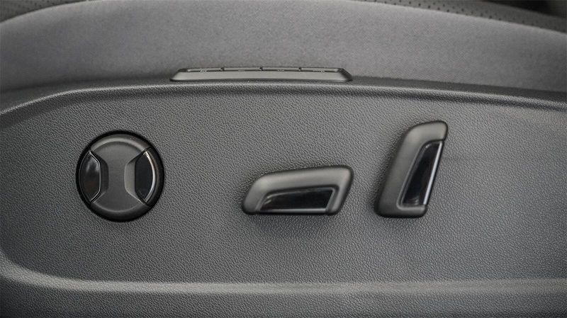 New 2025 Volkswagen ID.4 Pro S PlusImage 22