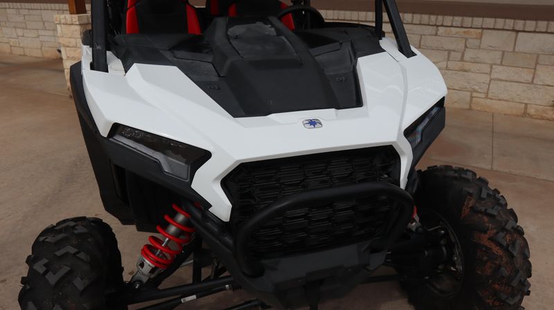 2024 Polaris RZR XP 4 1000 SPORT  WHITE LIGHTNING SportImage 4