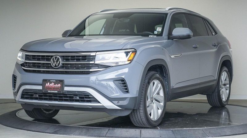 Used 2021 Volkswagen Atlas Cross Sport 3.6L V6 SE w/TechnologyImage 1