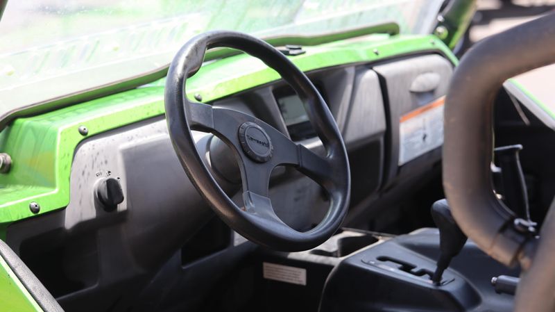 2014 Kawasaki TERYX4 LE Image 5
