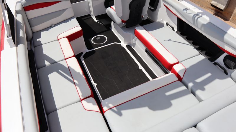 2025 AXIS A225 Image 26