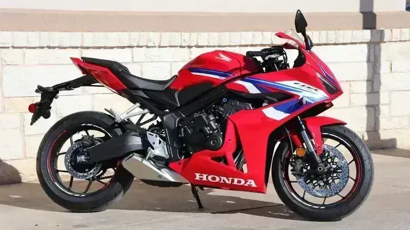 NEW 2026 HONDA CBR650R ECLUTCH Image 2