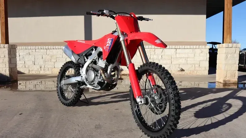 NEW 2026 HONDA CRF250R Image 1