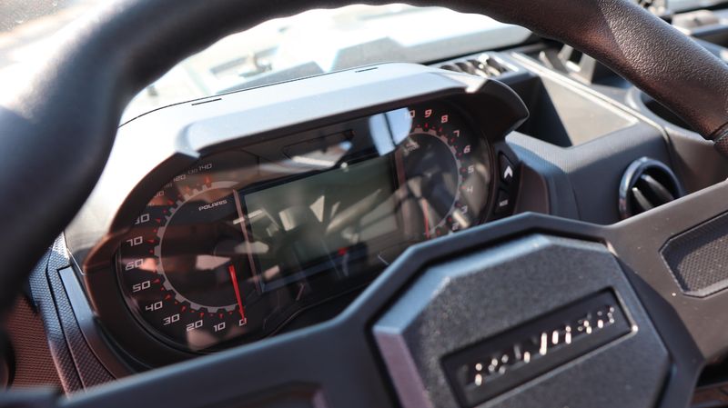 New 2026 Polaris RANGER CREW XP 1000 NORTHSTAR PREMIUM BLUE LABYRINTH Image 8